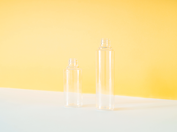 ガラス瓶のような「透明性」と「美しさ」を再現