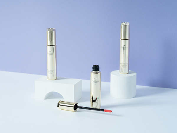 プリフォームから金型に工夫