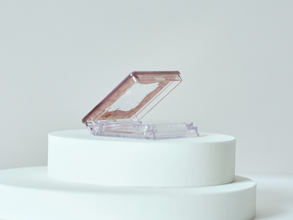 超小型製品から標準サイズまで幅広く対応